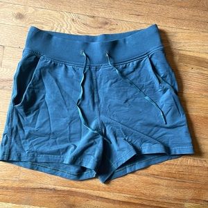 Lululemon drawstring shorts